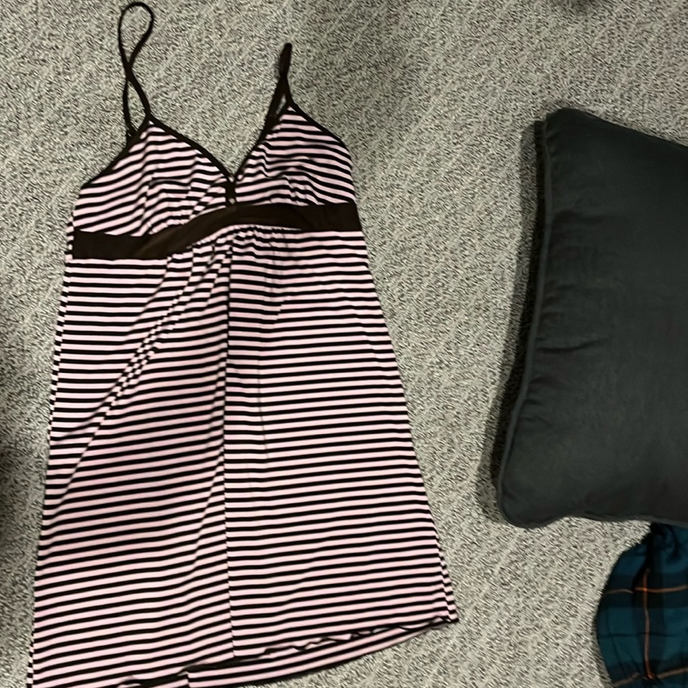 Sleepwear size Small